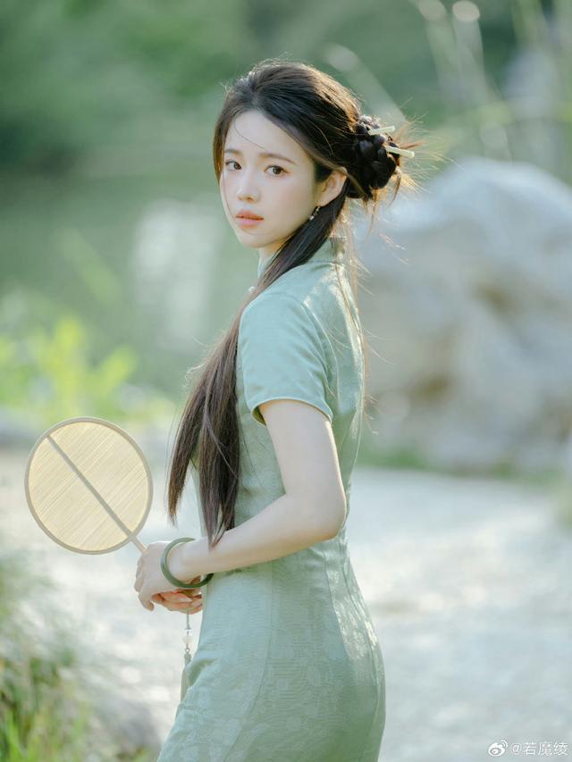 真人大图精选推荐
